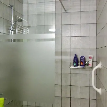 Vakantiewoning De Huusker בית נופש