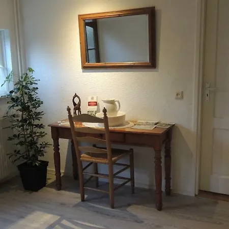 Vakantiewoning De Huusker בית נופש ווינטרסווייק