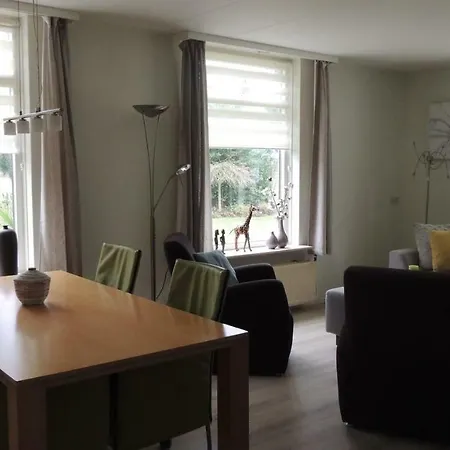 בית נופש Vakantiewoning De Huusker *